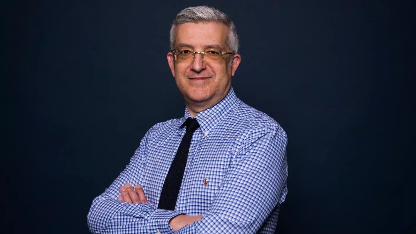 Prof Kyriakos