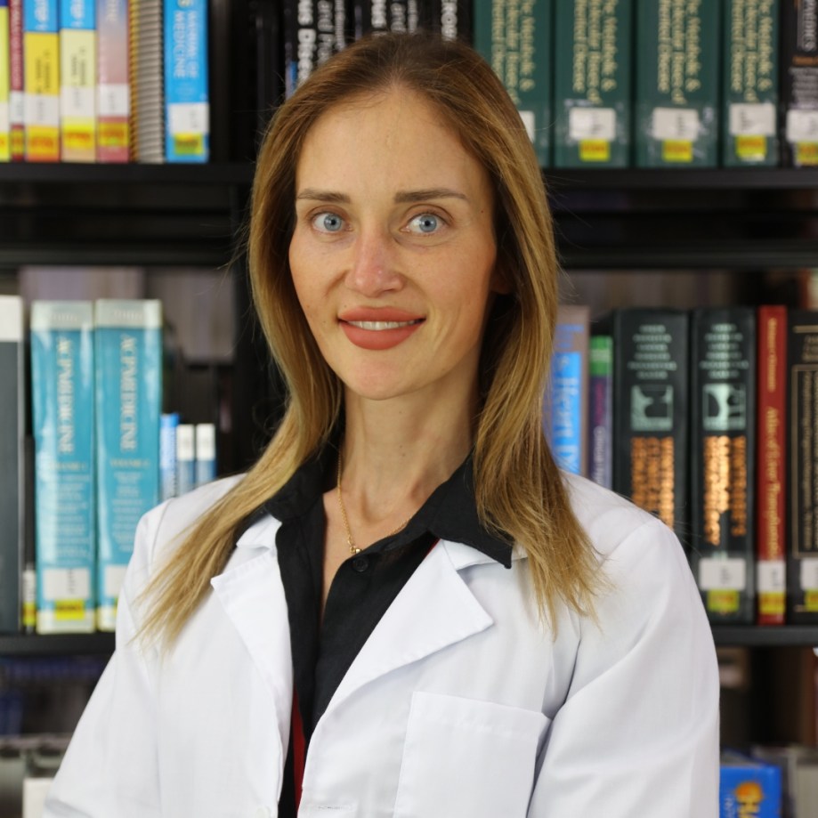 Associate Professor MUA - Daria Hordiichuk